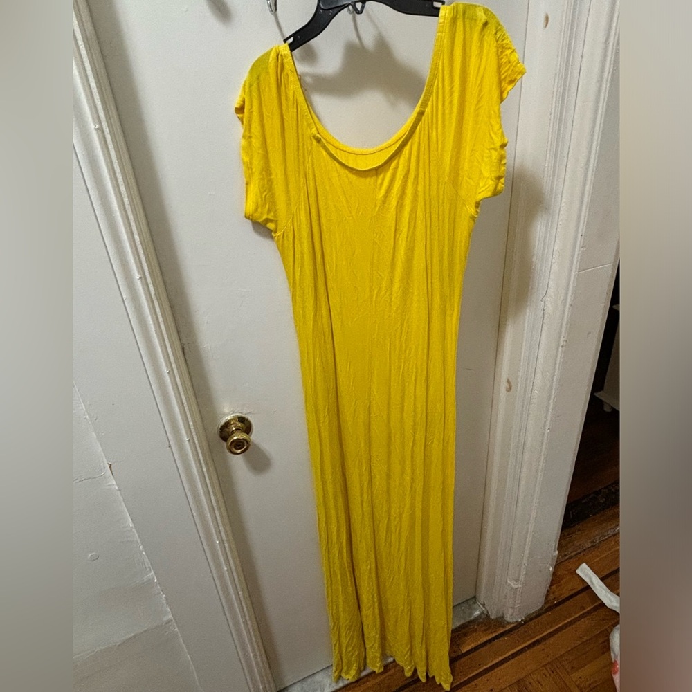 Yellow dress